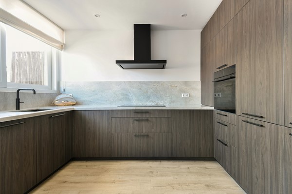 Medium property photo - Buziaustraat 10, 1068 KN Amsterdam